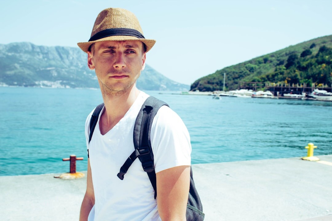 celebrity smiling on vacation